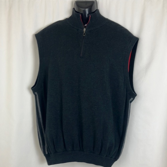 Mizuno grey wind proof quarter zip sleeveless sweater vest mens size xtra large - Picture 1 of 12